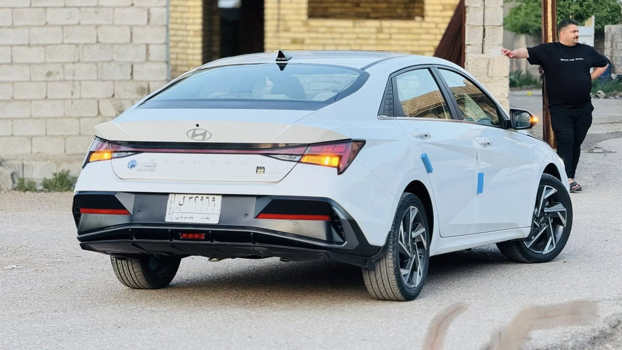 السلام عليكم
النتـرا 2024 كفـاله عامه من كـلشي من صبغ وبارد وضربه وتبديل كير محرك مكينه كله بوضع الشركه ماشيه ٣٩ الف سياره جديده ومناقصها اي شي فول مواصفات مكاني بغداد الراشديه
السعر178 وبيها شي بسيط
***********
