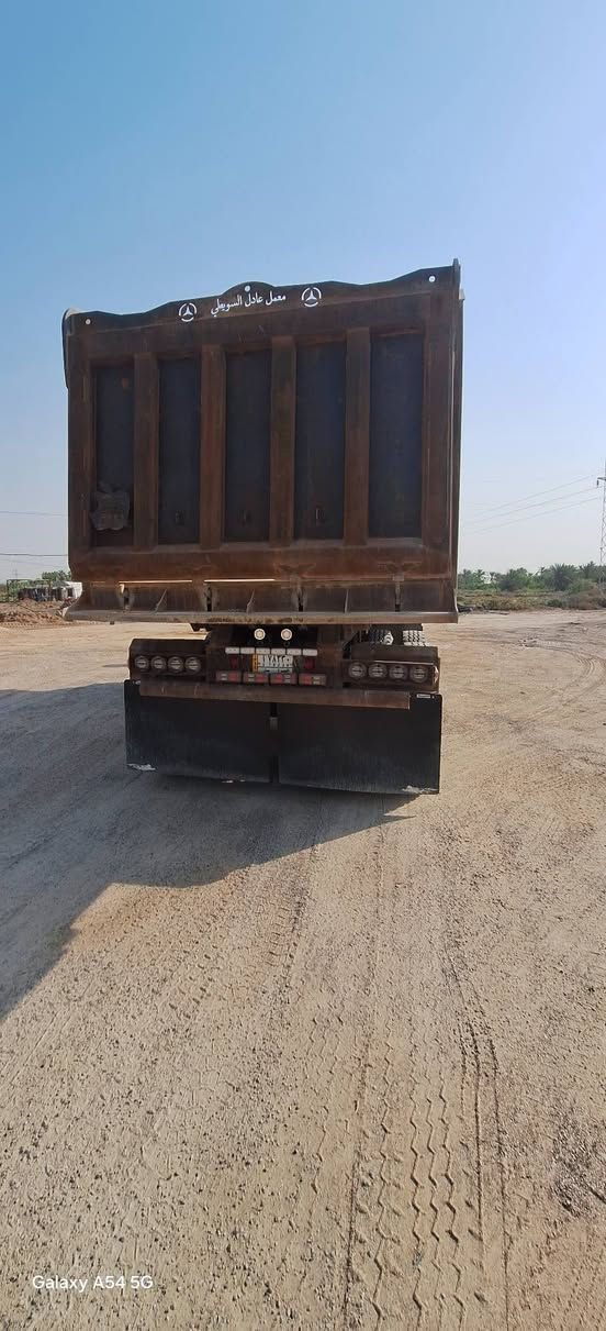 السلام عليكم عربانه حداديه تفصال جديد ٢٥ دناكير ١٦ البدي كله ابو السته طول ٧٢٥ جك تريه تخم تاير كتخم كهرباء بالوني اصلي جاهزه للعمل السعر ٢١٥ وبيها مجال الاتصال ***********
