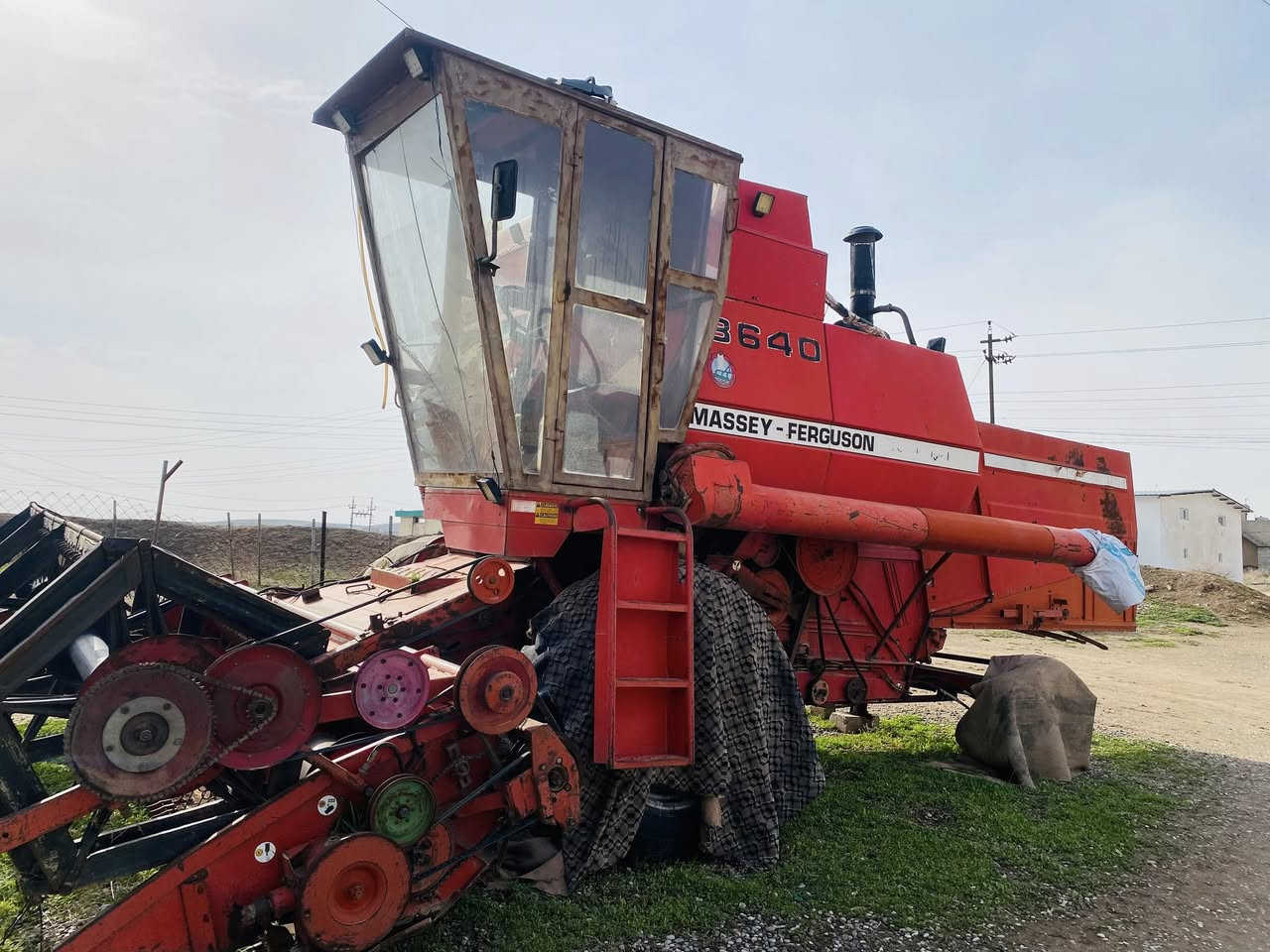 بۆ فرۆشتن مودیل 91 تخم تایە نوێ لەسەرە سعر مناسب ڕەقم موبایل***********.
