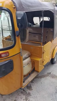 تك تم للبيع  موديل٢٠٢١ مكفولة من الضربه مكينه ما مفتوحه فقط زنجيل مبدل...