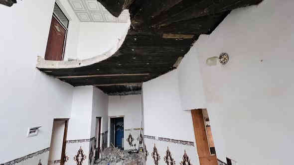 بسم الله الرحمن الرحيم 

يوجد كادر عمل سقوف و صبغ و ديكوات بلازمه جبس مغربي و بأنسب الأسعار 
بادارة 
برزان العزاوي
رقم الهاتف / ‭0770 786 6210‬
***********
