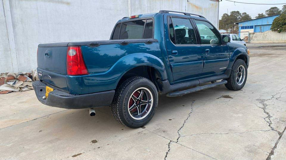 سڵاو
فۆرد ئیکس بلورە،پیکاب،2001،استیرادخاص،اوتوماتیک،
4×4=دەبڵ اکسڵ،سلایت،4تایەی تازەی لەژێرە،
بەشەرتی گێڕومەکینەوتبریدوتحویل وغرامەوهەمووشتێک...لەسلێمانییە
زۆرپاک وجوان ماوەتەوە
73$ومعامەلە،  گۆڕینەوەش ئەکەین
***********    *********** السليمانية, العراق
