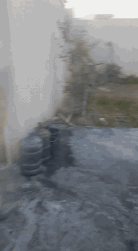 بيت للبيع مساحته 400 الواجه 12 والنزال 33 ثلاث غرف نوم حولي استقبال مطبخ حديقه اثنين حمامات
السعر 175  وبي مجال مكانه المسارة الاولى يم الحقول بالتاجي للاستفسار اتصال على هذا الرقم ‏‪***********‬‏
