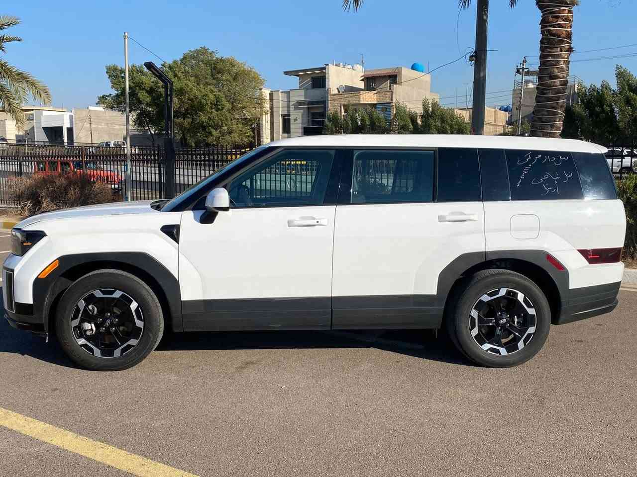 السلام عليكم ( للبيع فقط ***********)
هونداي سنتافي موديل 2024 الشكل الجديد 

7 راكب محرك 2500 توربو لون ابيض🍎

دخول جديد قبل كم يوم رقمتها اربيل

حادثها موضح بالصور شبر جاملغ وشويه بالبنيد ومصلحهن على كدهن   والايرباكات كلها سليمه 

ليبل واحد كل اجزاء السياره بدون تبديل

♦️بصمة تشغيل + بصمة ابواب + صندوق كهرباء 

♦️شاشه ايباد متصله + دشبول الكتروني متغير الالوان

♦️7 راكب

♦️تبريد مركزي 3 قطع 

♦️حساسات اماميه وحساسات خلفيه

♦️  سونار خلفي

♦️كشنات مخمل + ويل 19بلادي 

♦️4 انظمة قياده + قياده اليه 

♦️اضويه ليد + ليد نهاري 

♦️الدشبول كله لمس + قاصه سريه

♦️كامره خلفيه + رادار 360 درجه 

♦️شفتات سرعه + تحديد مسار 

♦️رادار امامي وجانبي وخلفي

♦️ماشيه 16  فقط بعدها على مشي امريكا

♦️لغد وشاصي ودواخل كله على وضع الشركه وحتى راديتراتها بلاديه 

♦️السياره جاهزه من جميع النواحي  

♦️كير ومكينه وصدر وتبريد بوضع الوكاله

♦️السعر 218 ورقة

♦️سنويتها الى سنة 2031 وتحويل او وكاله باللي يعجبك

♦️مكاني بغداد
