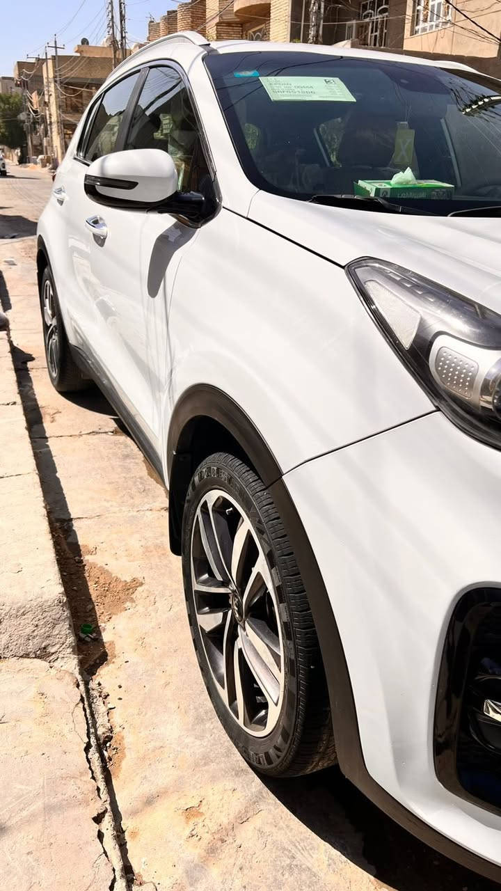 السلام عليكم

سبورتج  20 خليجي للبيع 

السيارة مواصفات عاديه 

السيارة استخدام شخصي ماشية 100

السيارة بيهة سونار وأنت شوف وبخدمتك 
السعر 192 وبيها مجال

رقم بغداد الجديد بأسمي سنوية جديدة تحويل مباشر ثاني يوم 

مكان السيارة بغداد الشعلة
رقم هاتف ‭0771 524 2693‬
