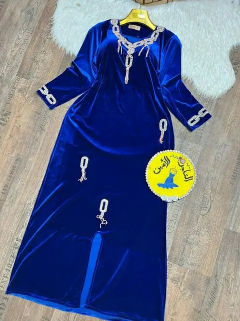 👈 غوب تيفاني فالجديد  روووووعة ❤️
👈 قماش قطيفة روايال 
👈 السعر 🌹 235 الف🌹
👈 السيري 6.12 مخلطة الوان
👈 ليطاي l.xl.xxl.xxxl


**إذا كنت صاحب هذا الإعلان وتريد حذفه لأي سبب، رجاءا أرسل رسالة إلى الدعم الفني**