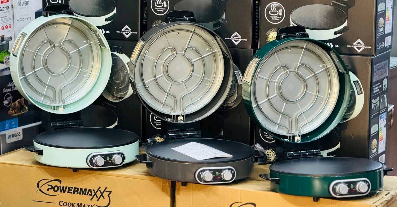 توفر من جديد تنور كهربائي ( خبازة ) لصنع ( الخبز العربي + بيتزا + اللحم بعجين ) خلال ٥ دقايق 🔥
                   
من ماركة 🇩🇪🇩🇪🇩🇪POWERMAXX3🇩🇪🇩🇪🇩🇪 الالمانية 

1️⃣ قياس 40 سم حقيقي 💯 الحجم الكبير 
2️⃣ تأتي بقوة 2200 واط 🔌
3️⃣ تحتوي ع تايمر ( مؤقت ) 
4️⃣ هيترات ستانلس ستيل اعلى + اسفل بدرجة حرارة تصل لل 240  درجة 💪🏻🔆
5️⃣ صينية الخبز من كرانيت أسود المانع للألتساق وسهل التنظيف 🧽 
6️⃣تحكم منفصل ( يعني نكدر نشغل الهيتر الاعلى والاسفل بشكل منفصل او مع بعض ) 😍🔥
7️⃣تحتوي ع انارة بالداخل 💡
8️⃣ تحتوي على 2 شباك لرؤيه ومراقبه عمليه الشوي 🔥

للحجز والأستفسار مراسلتنا 📩📨 
او الاتصال ***********
التوصيل لجميع المحافظات 🇮🇶🚚 

