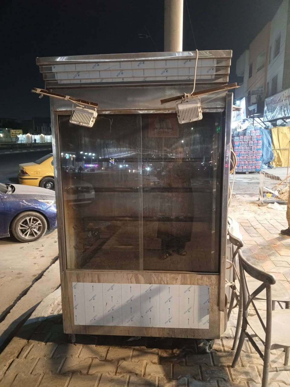 سلام عليكم شوايه دجاج للبيع عنوان بغداد بلديات سعر 500او بيها مجال هاذا رقمي ***********
