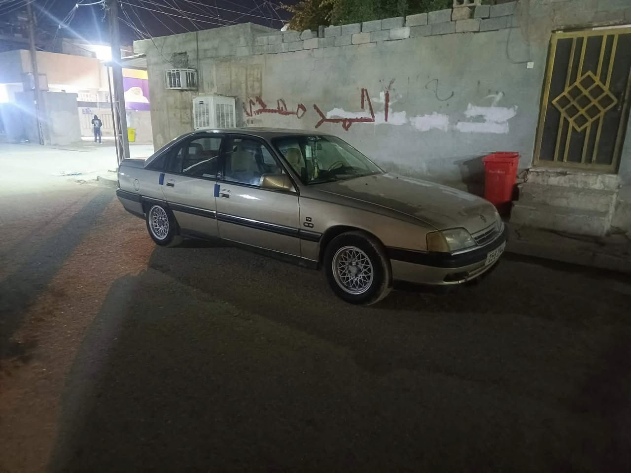 السلام وعليكم اوبل اوميكا موديل 1992 لون ذهبي رقم انكليزي سنويه لـ2027 مشروع وطني مكينه 2000 مجفته جديد تخم تاير كهربائيات شغاله كلها سياره بسمي تحويل ثاني يوم السياره بس كيرها يبوش مرات من هيه وبارده شي قليل سعرها-25 مكاني الفلوجه

الاستفسار
***********
***********
