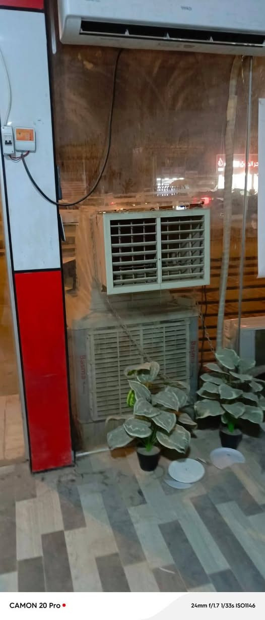 السلام عليكم🔴
غراض كوفي للبيع  باسعار مناسبه 💫

ميز بليارد 🎱

شاشه اندرويد يوتيوب عدد 2 حجم 55 الكبيره 

لازمه اندرويد حجم 34 يوتيوب 

نراكيل خشب صاج ابو التنفيس 21 

ميز محاسب 

كونفيره حجم كبير 

سبالت عدد 2 طنين ونص 

كراسي حديد دوشمه عدد8

ميز بلازمه عدد 3 📺

بلي ستيشن 4 سلم مهكر كل جهاز بي 10 العاب عدد 2 

للاستفسار

(***********)
