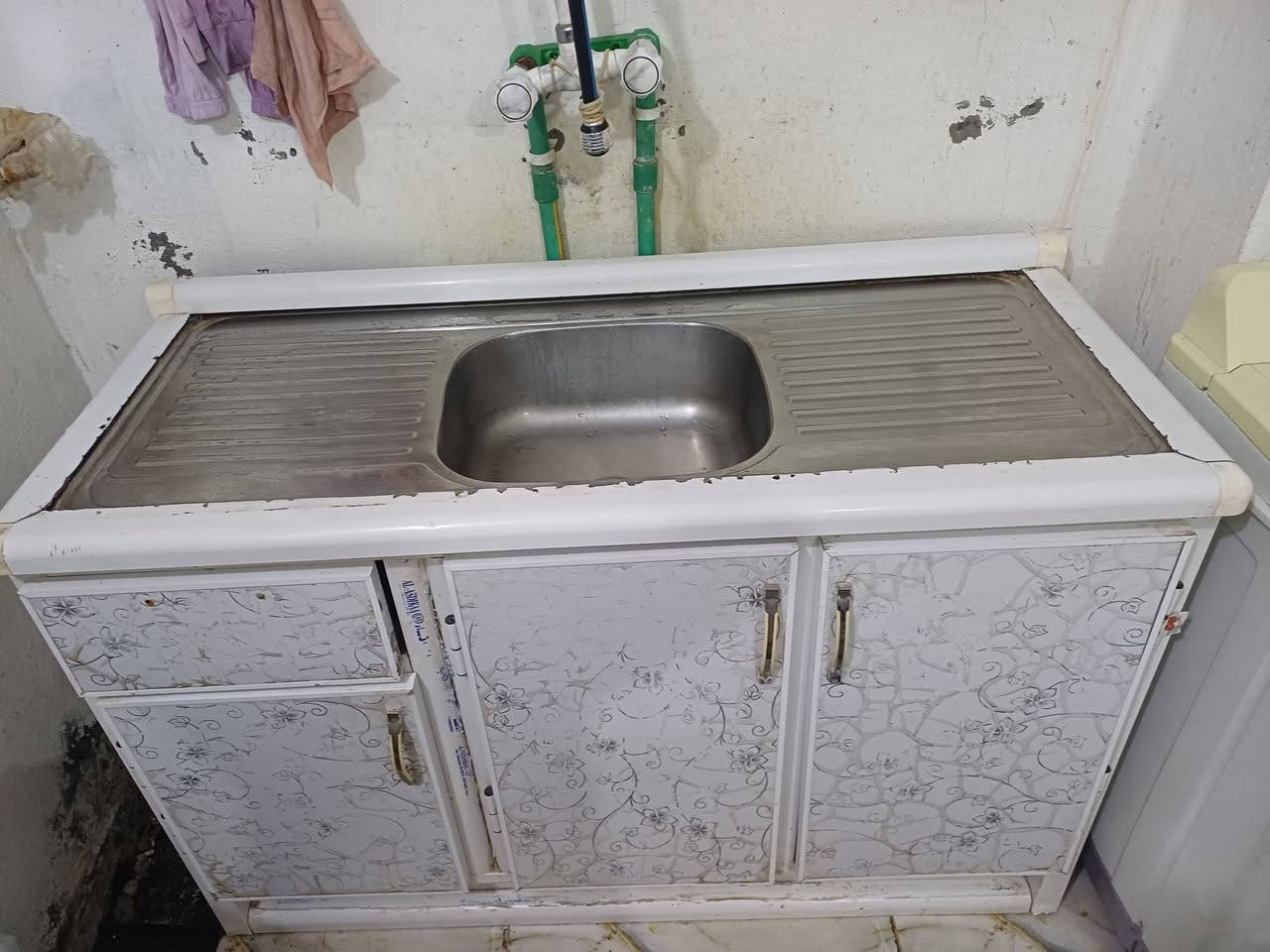 سنك متر ونص المنيوم سعرة ٩٠ وبي مجال مكان الحلة


**إذا كنت صاحب هذا الإعلان وتريد حذفه لأي سبب، رجاءا أرسل رسالة إلى الدعم الفني**