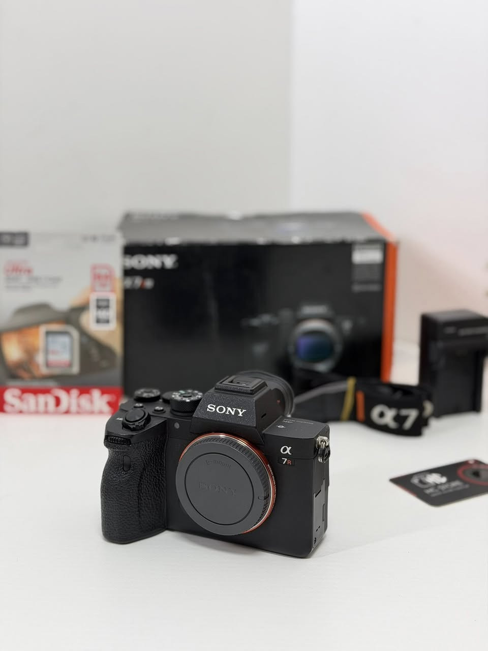 ⁨	⁨	⁨	⁨	📸 Sony A7R IV – دقة خرافية 🔥
كاميرا Sony A7R IV (بدي فقط)
نظافة 99% ✨

💰 الشتر: 58K
💵 السعر: 2,225,000

🎁 ويهــا هدايا:
جنطة + شاحن + بطارية + حزام + رام 64GB 🎉

⚙️ 61MP | 4K | فوكس احترافي 🎯

🔥 خيار مثالي للمصورين وصناع المحتوى

📩 للحجز راسل الصفحة
🚚 توصيل مجاني

#سوني #كاميرات #تصوير #Sony #A7RIV تصوير_احترافي⁩⁩⁩⁩


**إذا كنت صاحب هذا الإعلان وتريد حذفه لأي سبب، رجاءا أرسل رسالة إلى الدعم الفني**