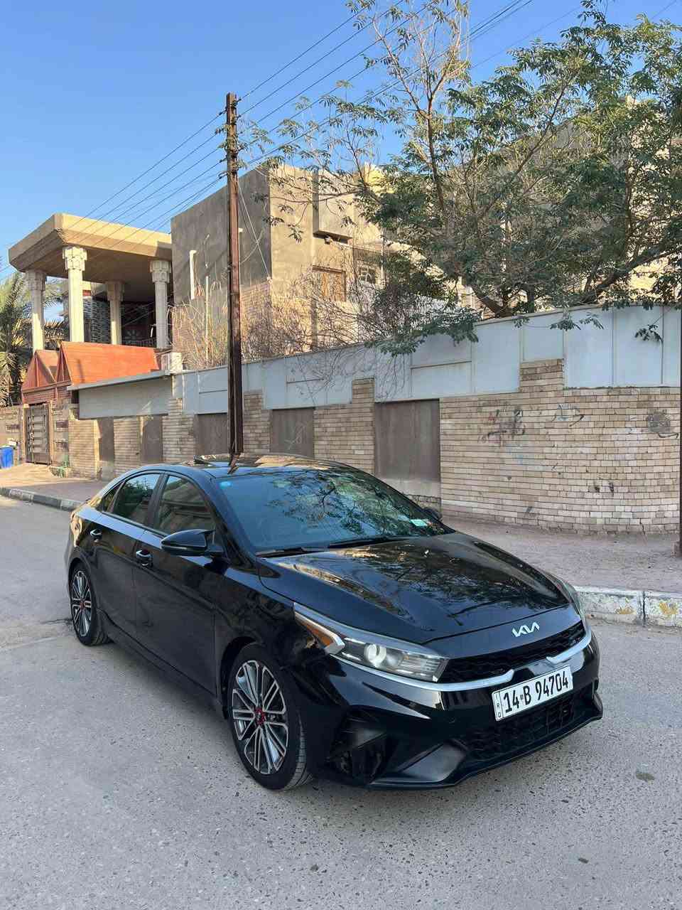 كيا فورتي مديل 2023
وارد امريكي حادثها بسيط طرف البنيد والجاملغ بدون ضرر داخلي وهنا صار بيها صبغ باب السائق
فئه Gt line 
السياره فول مواصفات 1/1 طلب خاص vip
مكينتها 2000 دوش وكيرها Atm مرغوب
مرقمه بصره معوقين المعوق يسوي وكاله عامه مضبوطه 100%

مواصفاتها : فتحه بصمه تشتغيل عن بعد كشنات جلد lid امامي خلفي 6 رادرات امامي وخلفي وجانبي وتحديد مسار وقياده ذاتيه وشحن لاسلكي ويلكب حجم 18 وبعد بيها كلش هواي مواصفات 
مكاني بصره جبيله
السعر138 ورقه
للاستفسار *********** البصرة, العراق
