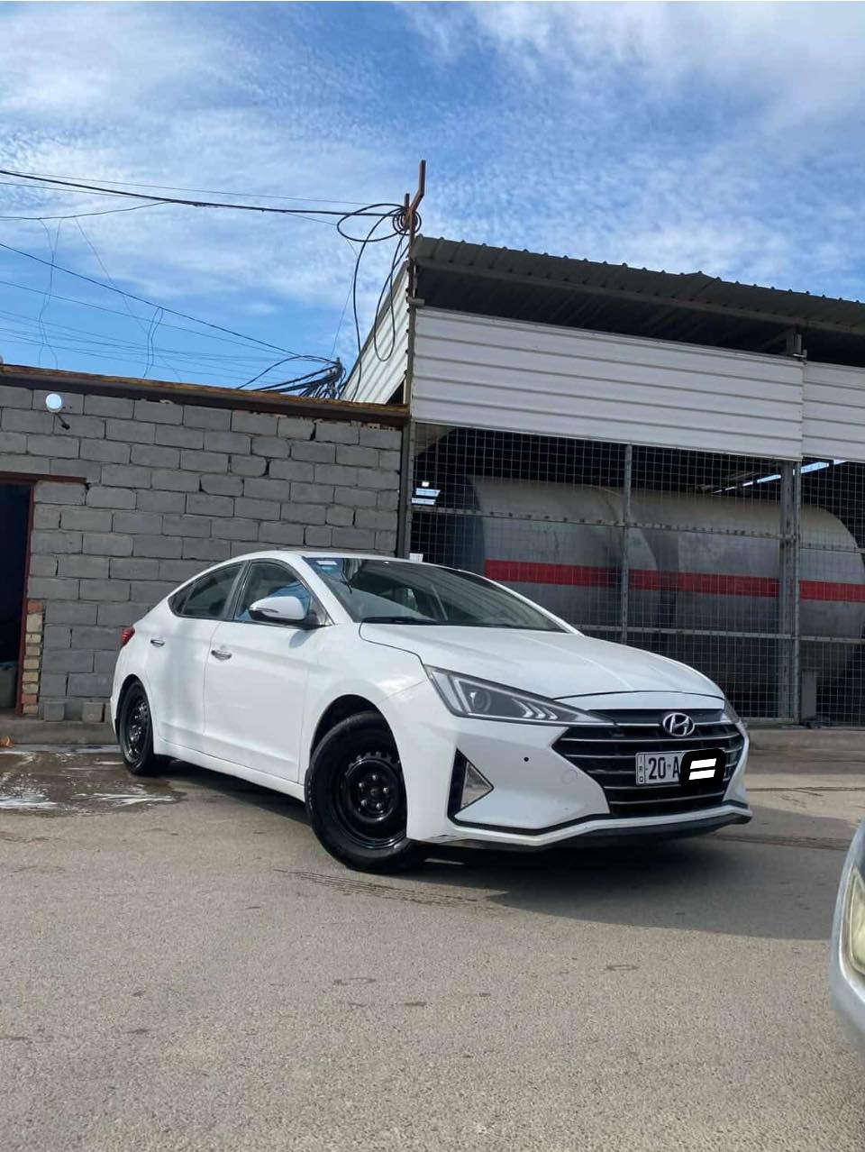 سلام عليكم النترا 2020 خليجي كير مكينه حداديه تبريد. تخم تاير سياره بيه بنيد مصبوغ وجاملغات خلفيه بدون دواخل  بيه بارد بل قماره 
سعر 135  مكاني بغداد 
***********
