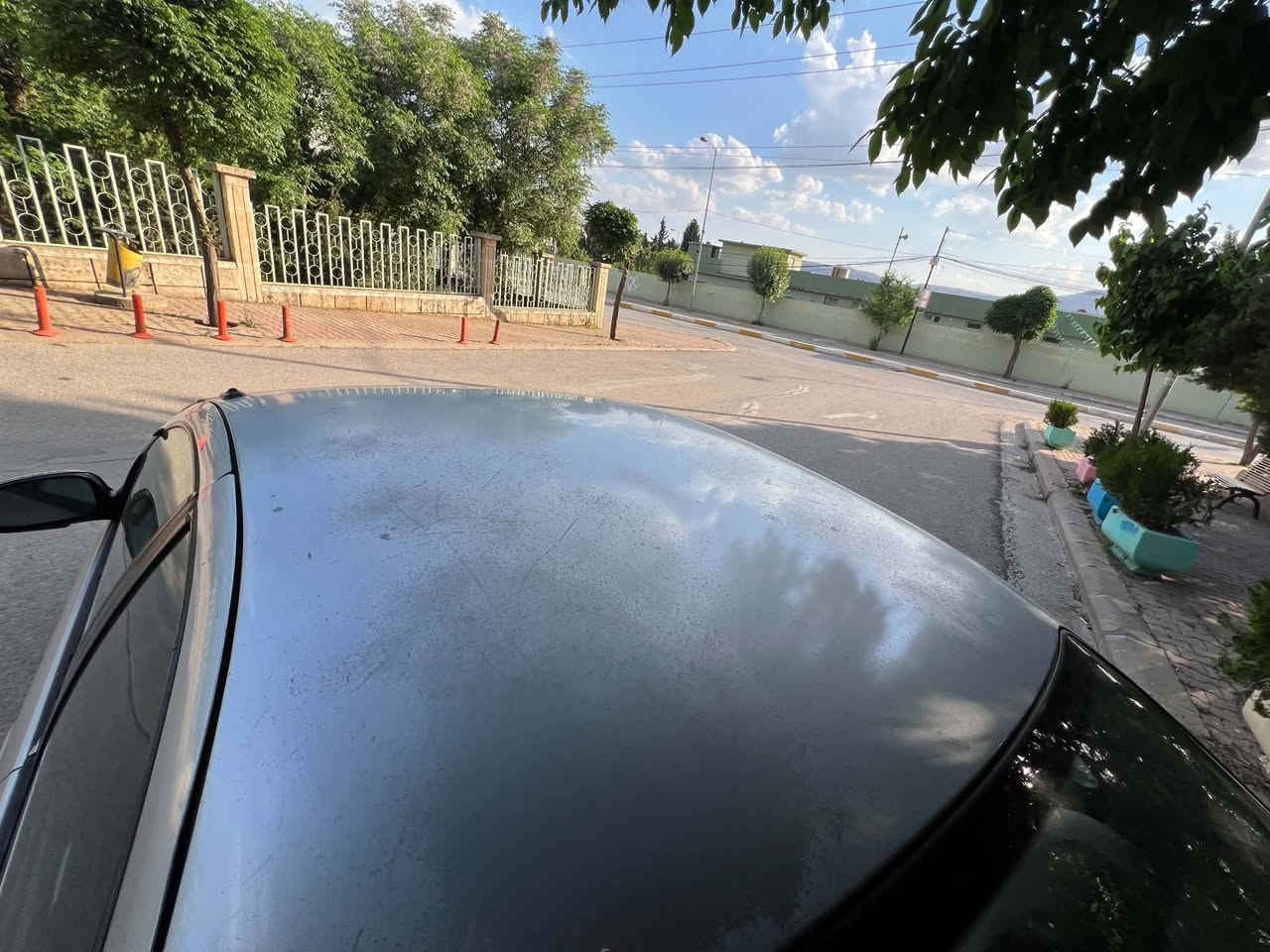 نیسان سەنی. 2002 بۆفۆشتن
چوار جام کارەبا
تەبریت ساردو گەرم مەزبوت🥶
 دوو پارچی بۆ یاخە بۆنیت چەلاخی لای سەکن
سەنەوی بەسەرچوە. وەکالە بەناو خۆمەوەیە کێشەی بەناو کردنی نیە 

ژم ***********
شوێن پیرەمەگروون نرخی70 وەرقەو معاملە
