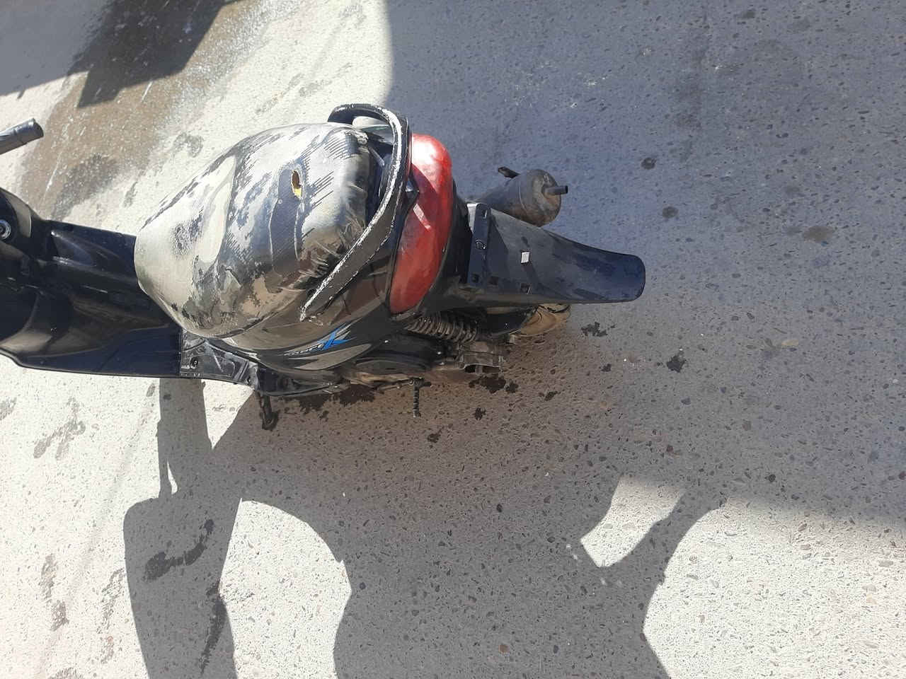 السلام عليكم البيع ماكس قجمه دراجه نقص ستان تعليك وسلف الباقي كله شغال نكره هندر مكينه خير من الله ترايهه وين ميعجبك سعر ٣٥٠ وببهه مجال الشراي عنوان بغداد شعب ***********
