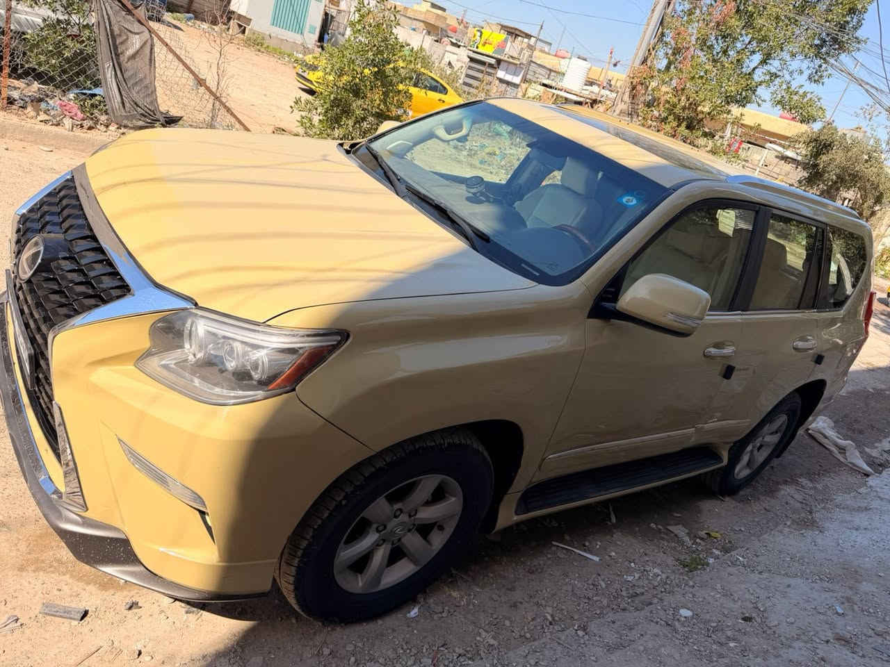 سلام عليكم للبيع او مراوس لكزس برادو 

    Gx460 موديل 2013 وارد امريكي حادثهة

من الخلف جاملغات الخلفية مصبوغة 

عام تغير لون مكفولة من الجفية ولكلبة فول 

موصفات واحد على واحد محرك V8 /4X4 

 السياره جديده وجاهز من كلشي تخم تأير  

حداديه المواصفات ( فتحه. داخل. بيجي. 

كشنات جلد +كهربائي. فول حساسات مري 

شفط +اشاره فول ايرباك  كامره خليفيه 

شاشه  كشنات اخيره كهربائي  راكب 

تلث قطع تبريد بصمه  دشبول لونين 

(( السعر💙)) ( 165 ) بي مجال للطيبين❤️ 

 الستفسار  اتصل / *********** / ابوعلي     

عنوان سياره بغداد  حارثية او حي الجهاد 🌹
