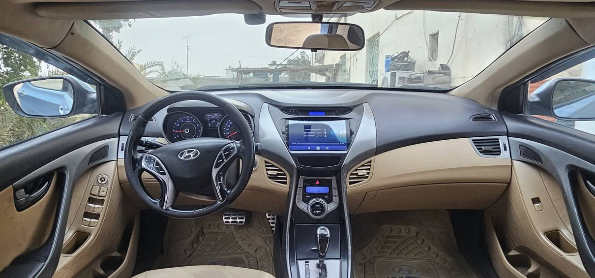 فقط مراوس بياباني حسب القناعه  
الانترا مديل 13 خليجي رقم قادسيه فول مواصفات بصمه فتحه كشنات جلد محرك 1800 جديد تبريد ثلج حداديه وتخم تاير جديد سياره جاهزه مكفوله ضربه وكلبه وشواصي ولغود وحوض كشر جارد مكان السياره النجف 
متواجد واتساب ***********
