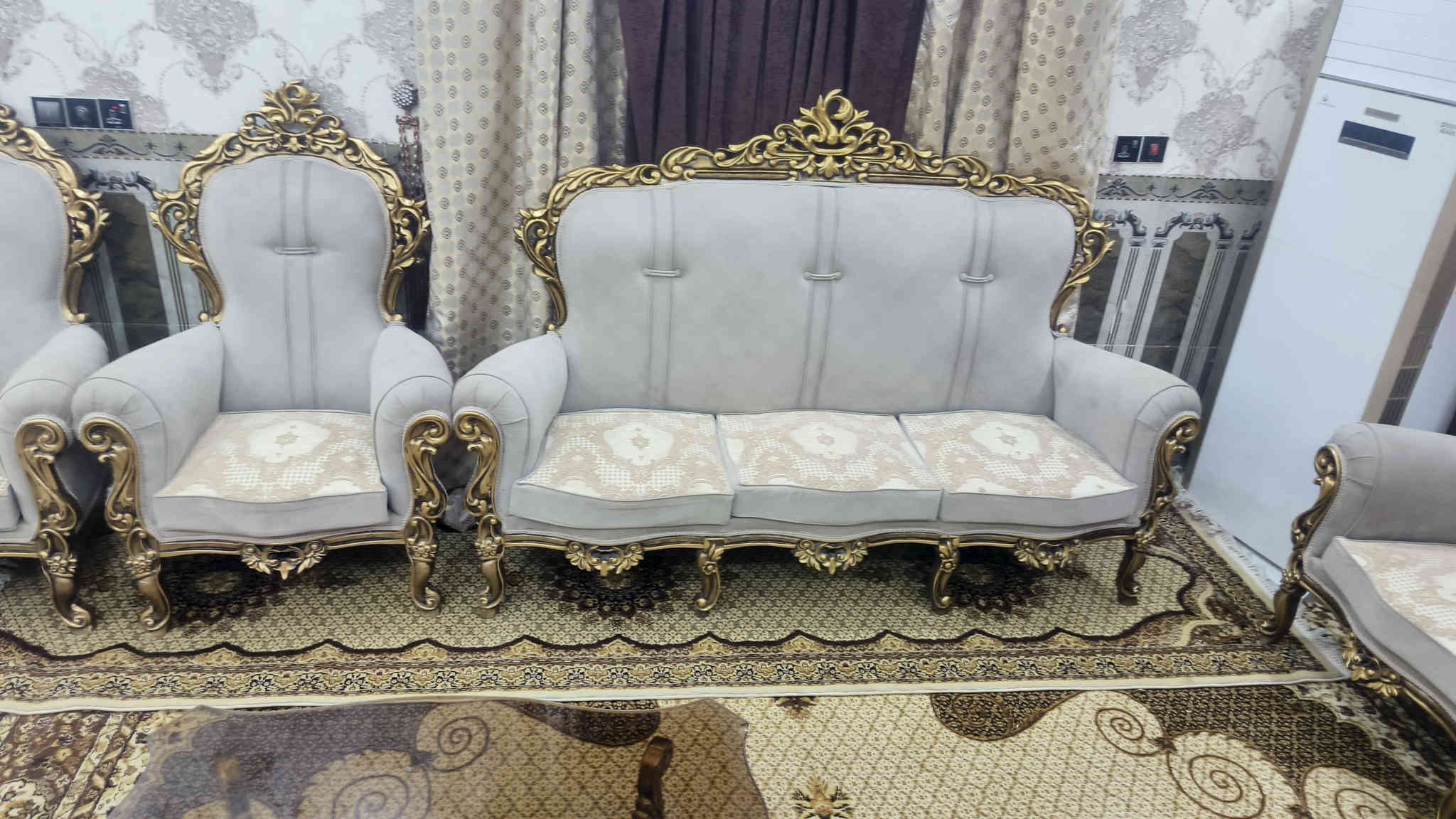 السلام عليكم تخمين للبيع نضافه 100/100 كلش نظيف 20 نفر بابل القاسم السعر 2/400/       اتصال ***********
