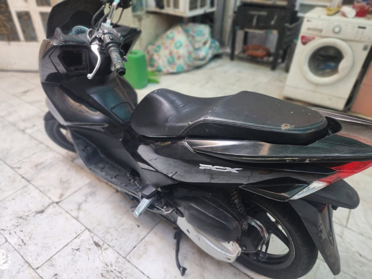 سلام عليكم جيل الثاني للبيع مكانها بغداد وسعرعا مليون و٢٥٠ تفاصيل اكثر اتصل على الرقم ***********
