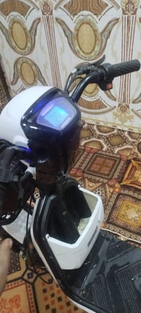 دراجة كهربائية • مشتريها شهر • ديوانية حي العسكري