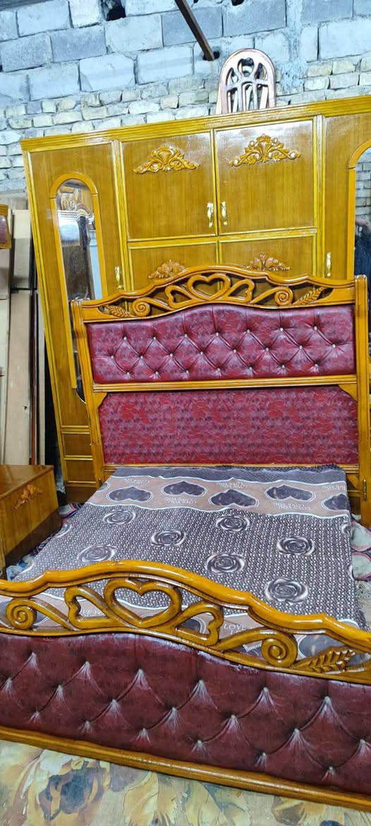 غرفه ام ٤ملحق صاج زان مصري  ثكيل ظهر جرجوبه براغي تحتوي على يدات جدد قفاله جدد صبغ تلميع جديد متواجد علخاص اكو توصيل رقمي ***********ابو جود سعره ٣٥٠ قفل
