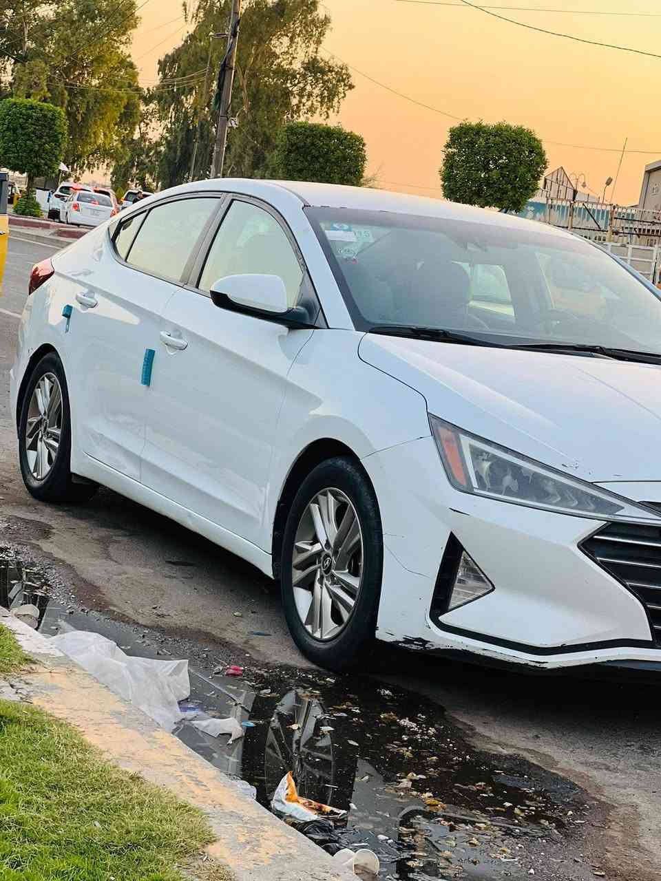 السلام عليكم النترا للبيع  موديل 19 وارد امريكي صور الحادث مرفوقه بالمنشور مواصفات معروفه زائد منظومه الغاز سعر 118 مكان بغداد الغزاليه غير متواجد على الفيس هاتف ***********

