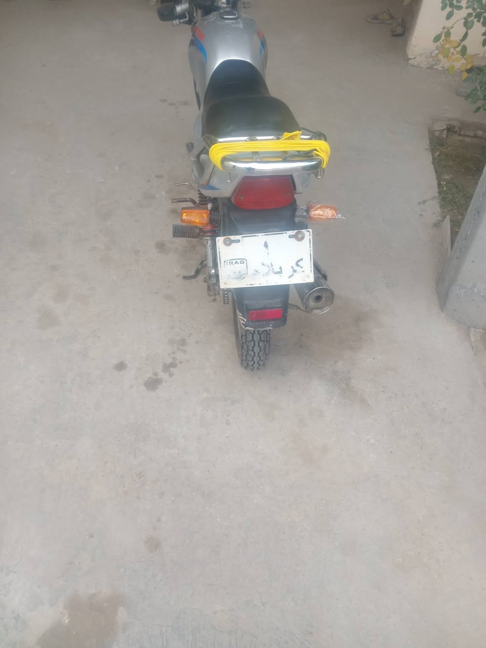 دايون عظم موديل ٢١ للبيع مكينه بلاديه مامفتوحه كهربائيات كلها شغاله دراجه واحد علئ واحد ب٨٥٠ وبيها مجال ***********
