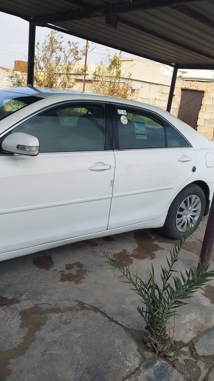 السلام عليكم للبيع  كامري موديل 2007 رقم نكليزي بغداد مشروع وطني الستفسار ***********
