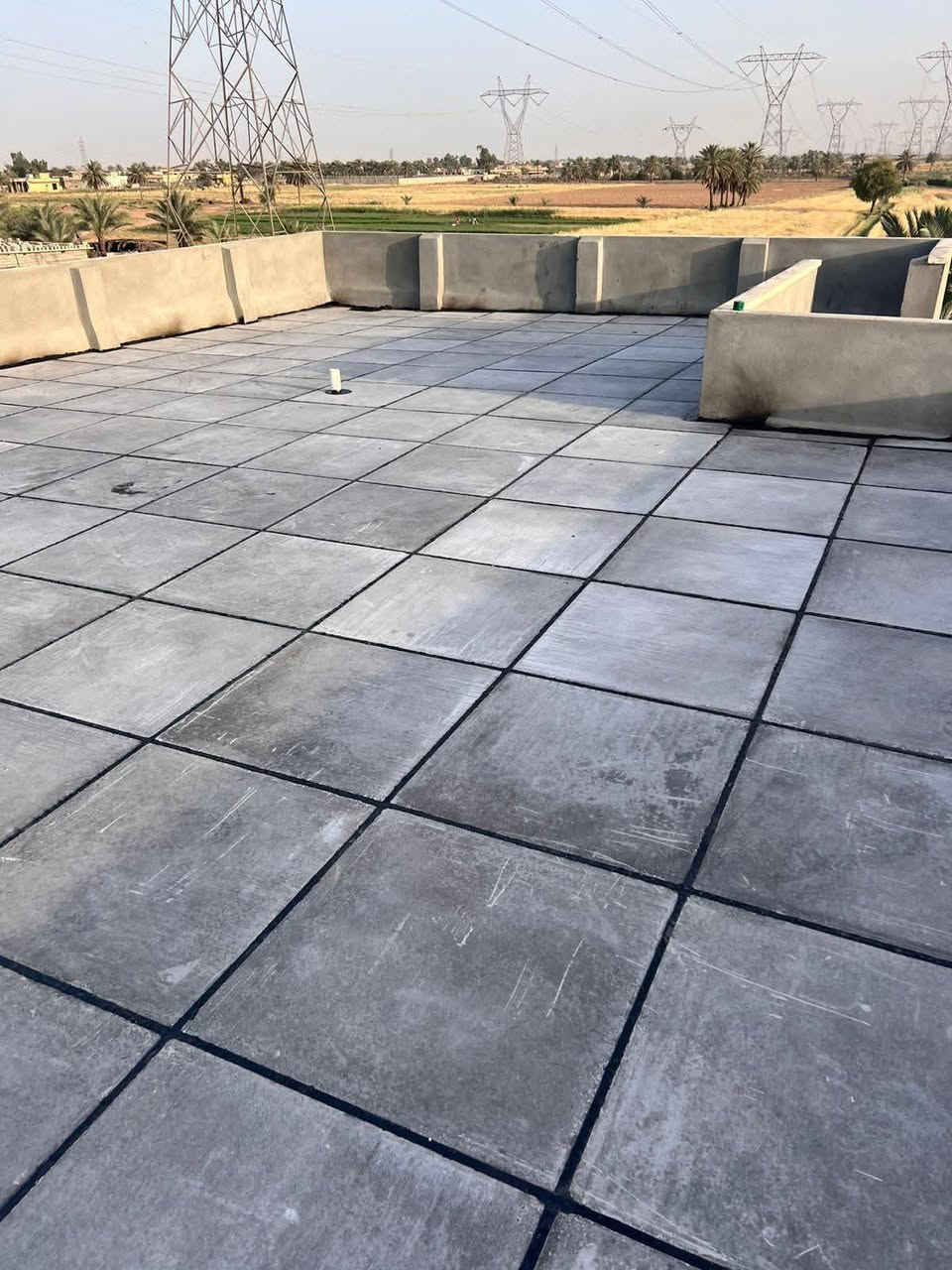 السلام عليكم لدينا شغل شتايكرالمتر9لدينا شغل وزكام المتر خمسه ونص لدينا اضافه ماستك المتر 2000 دينار
***********
