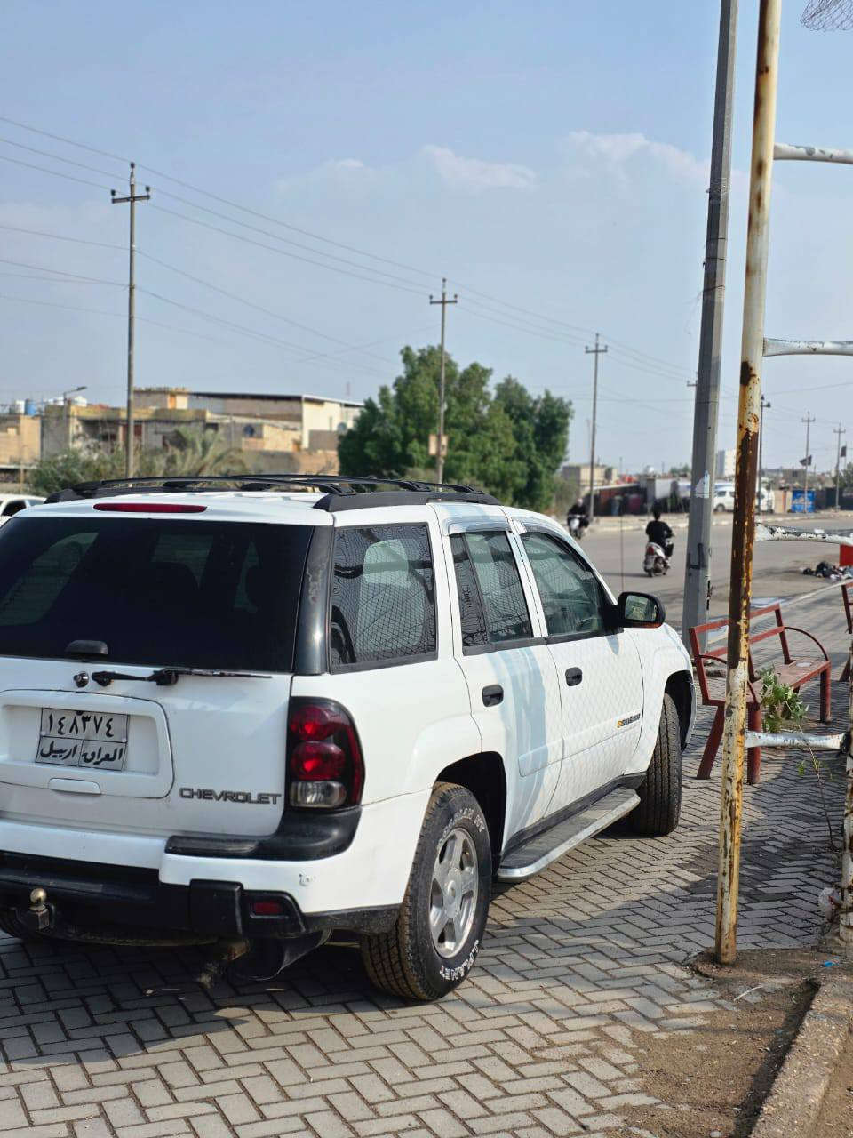 سلام عليكم بلايزر اربيل 2004 كير مكينه اكسل تاير حداديه كهربائيات بشرط راعيه كردي يريد تحويل السعر 70بيه مجال العنوان بصره ابي الخصيب رقم الهاتف *********** مراوس اذا اكو ماكو مشكله
