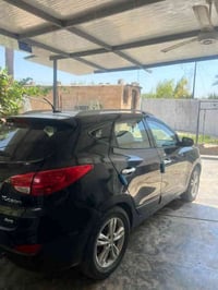 بسم الله توسان 2012 وارد امريكي ضرر قطعه وحده قبق المحرك عداد المسافة ...