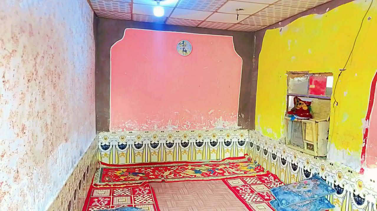 السلام عليكم بيت للبيع في الزبير الشعيبه منطقه الجوية علئ الشارع مدرسه متوسطه وابتدائيه تبعد عن البيت 200 متر البيت بيه قطعه بلخلفي ومساحه كدامه + ماء كهرباء ماتنطفي  بناء قديم غرفتين وصاله وديوان وحمام يبعد عن السوق خمس دقائق السعر 16 وبيه مجال بسيط للاستفسار خاص


**إذا كنت صاحب هذا الإعلان وتريد حذفه لأي سبب، رجاءا أرسل رسالة إلى الدعم الفني**