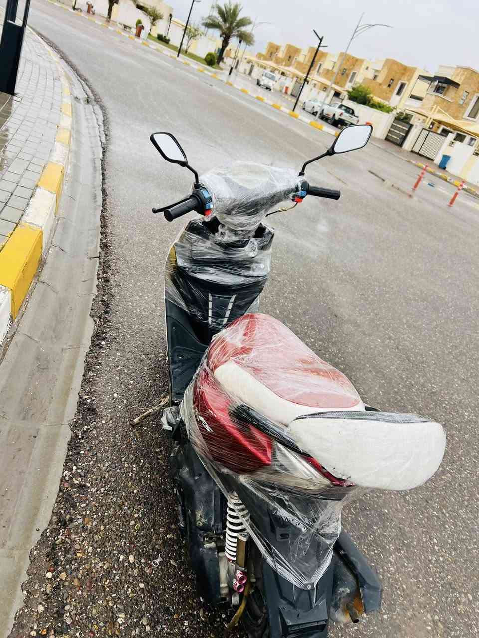 السلام عليكم ورحمة الله 
ماكس fs ياباني سرعه ١٢٠ 
شغاله مابيها اي عطل 
للبيع السعر (330 وبي مجال ( ***********
