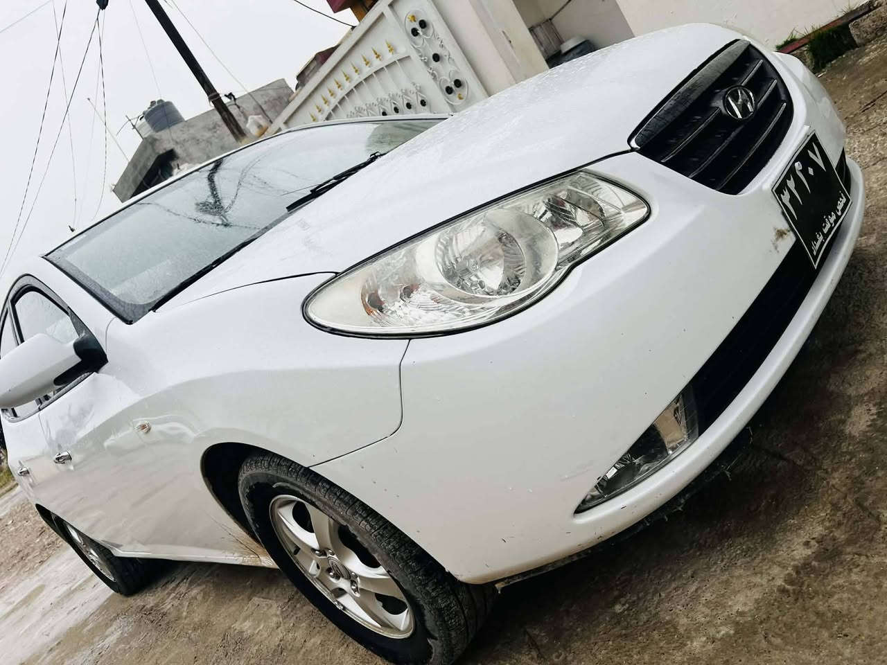 ئاڤانتی براوە 2006
کامل مەسروف کراوە 
فول تەنها سلایدنیە
گێرومەکینەوسەقفی بەشەرت
کەڤەروسنوقی بەشەرت
گێر عادی 

47$مەجال

***********
