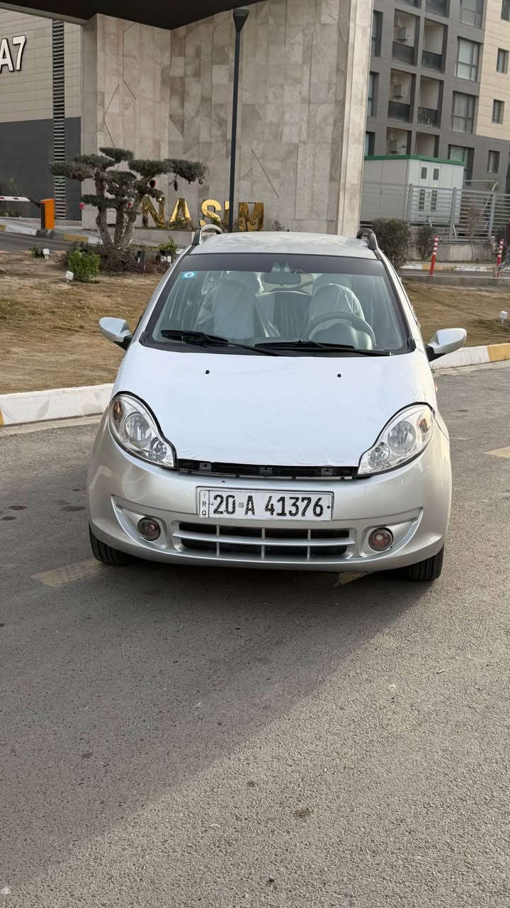 شيري A1 موديل ٢٠١٣ السعر ٢٨ ورقه قفل 
سياره جاهزه من كلشي كير مكينه تبريد كفاله بيها مكانات صبغ رقم ديالى تحويل مباشر مكاني بغداد العامريه *********** بغداد, العراق
