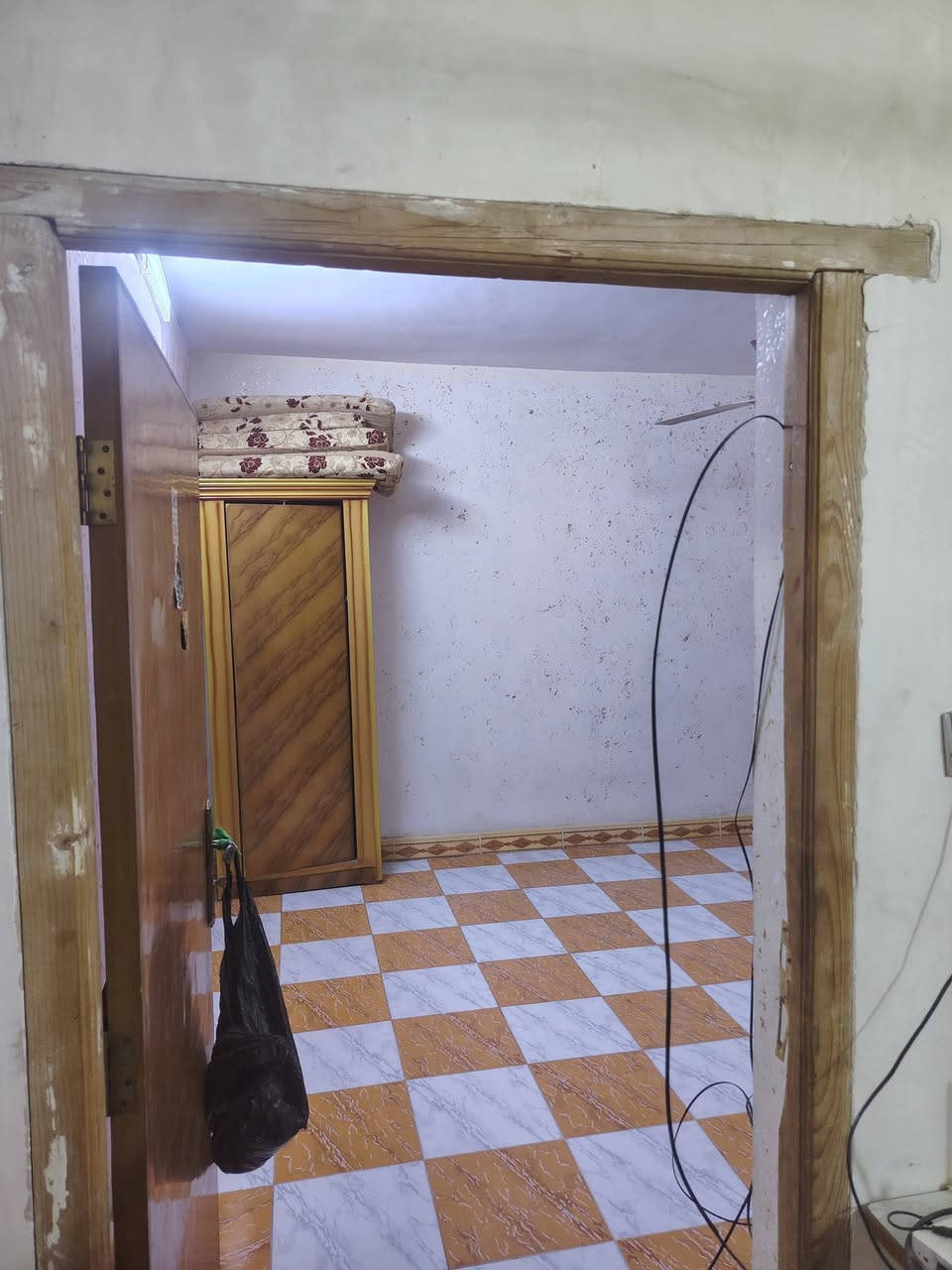 السلام عليكم
دار للبيع مساحة ٢٠٠ متر قاطين طابو صرف بغداد الحسينية بداية خدمات مسقط قرب المستشفى التركي يحتوي على ست غرف نوم وصاله استقبال حولي عدد ٢ مطبخ ومنور خلف الدار بيت كامل من البناء
السعر ١٣٥
صاحب الدار ***********د
