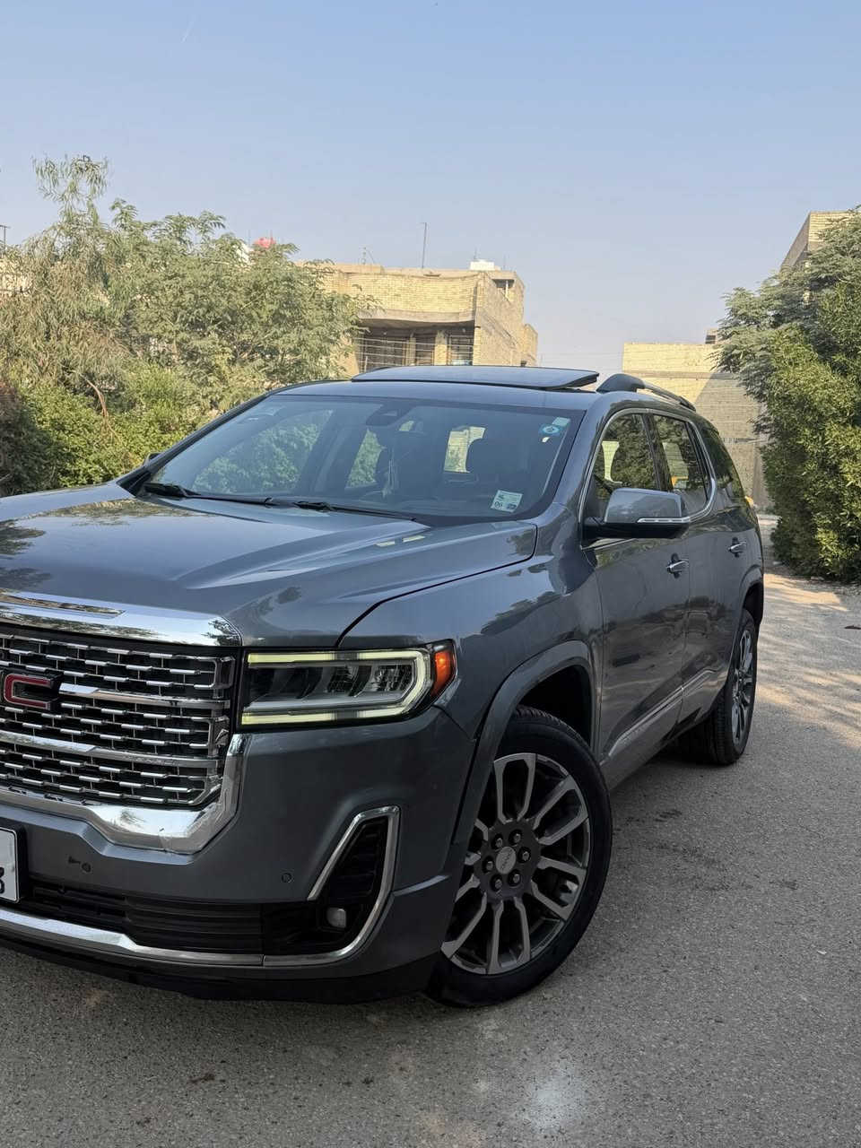 سلام عليكم جمسي اكاديا دينالي 2021سيارة ماشية 58miمعروفة موصفات دينالي سعر235$ رقم هاتف ***********
