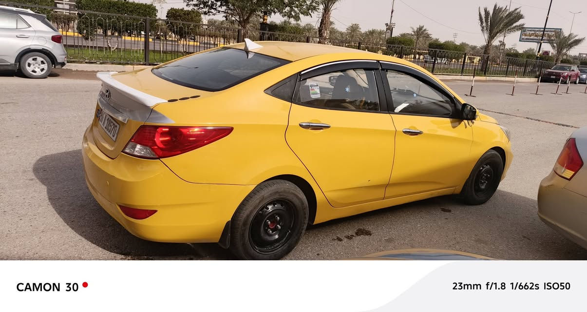 السلام عليكم  للبيع  اكسنت خليجي  مكفوله واحد على واحد  دوش  قطرتين 
رقم  قادسيه   باسمي  مصفره هيئه وغرامات  
موديل 14   كفاله     السعر  95  قفل  
مكاني كربلاء    ***********
 كلشي  شغال  من  كهربائيات  من  كلشي
