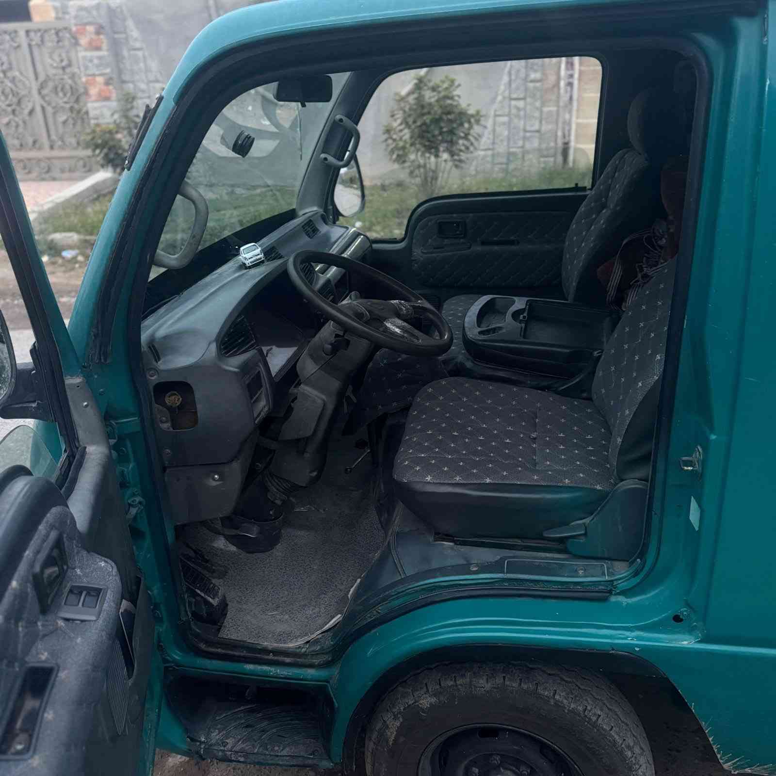 السلام عليكم كيه حمل سامسوك موديل 2000جاهزه من كلشي كلهه كامله شرط خاليه من المعجون شرط التحويل التحويل مكان السياره تكريت عوينات الرقم ***********
