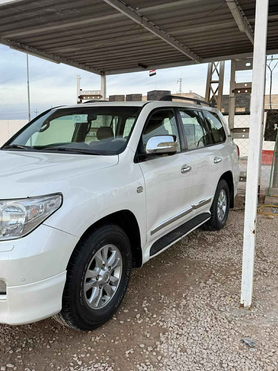 سلام عليكم لاندكروز ستينيه مديل٢٠١١فول ١ع١ سياره جديده مال جناي تخم تاير حداديه مكينه وكير مكفولات سياره جديده بيها ٣قطع صبغ بدون تبديل بدون فتح بدون معجون فقط رش بسبب جراد سياره جديده مال جناي تبريد تتفه تخم تاير سعرها٢٦٥ شراي يخابرني وني خادم مشروع وطني ابسمي مداور وين ميعجبك ***********
