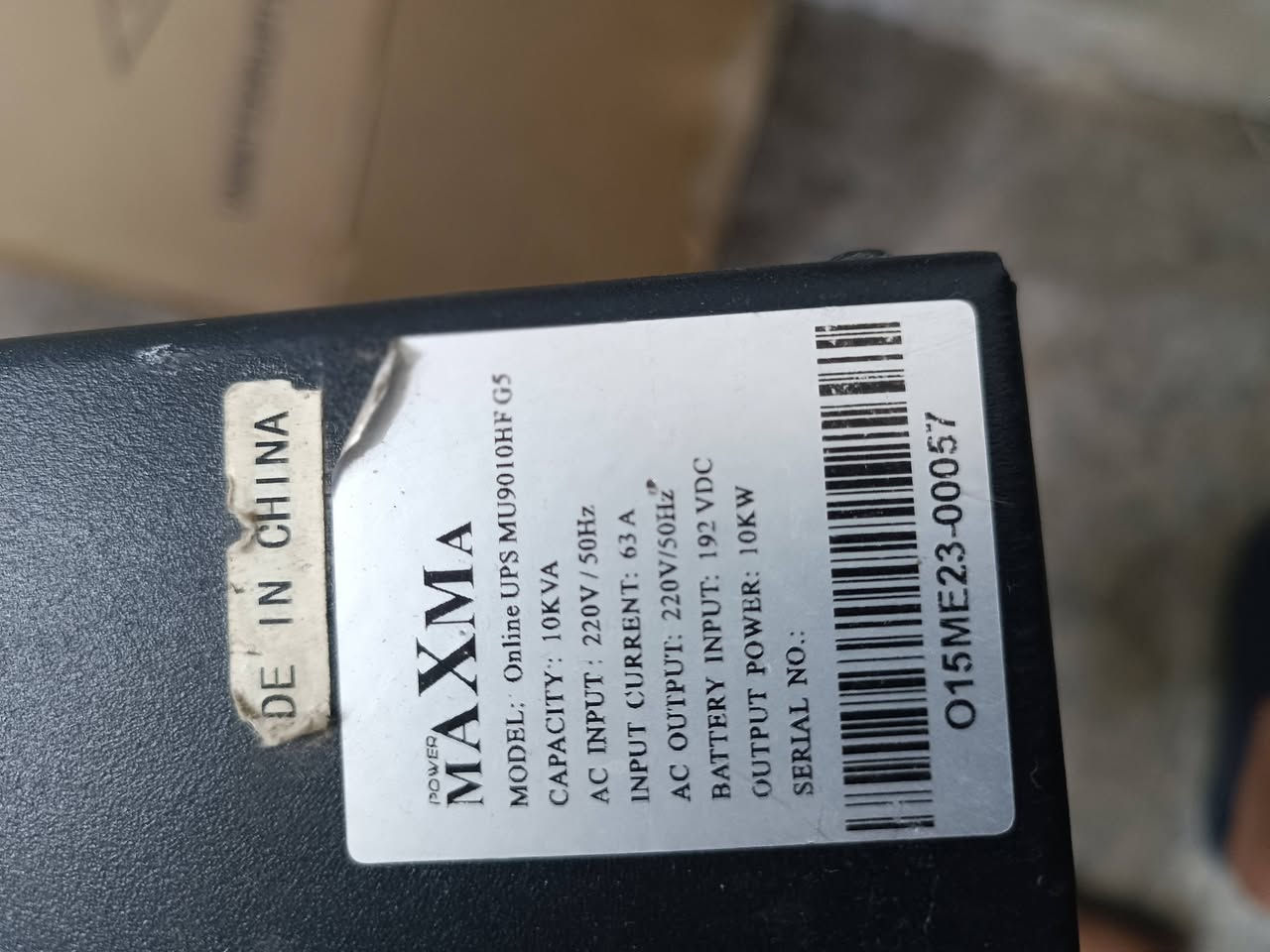 يوبي اس اون لاين 10KV  للبيع  مابي بطاريات  بس يرادله بطاريات  رايده 900 الف  وبي مجال بسيط  مكاني بغداد الدوره ابو دشير رقمي ***********
