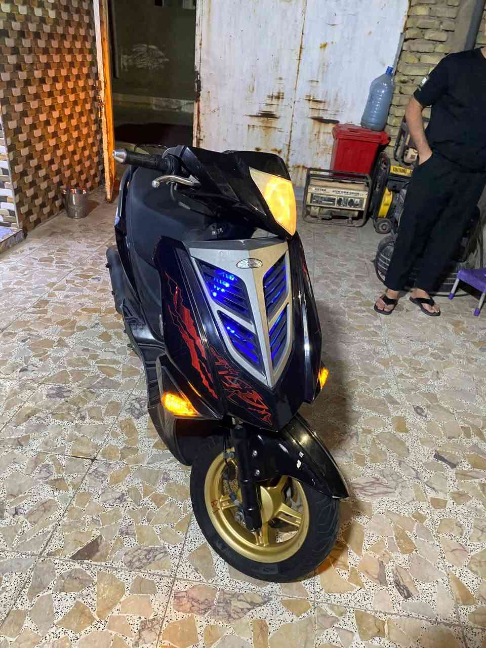 دراجه بيجو PGO ياباني سرعه 160 مزوده عينه ألكترونيه شغاله نگره سلف بس بيهه صوت بالكم شفت مكاني ميسان الشراي يتصل ‏‪***********‬‏
