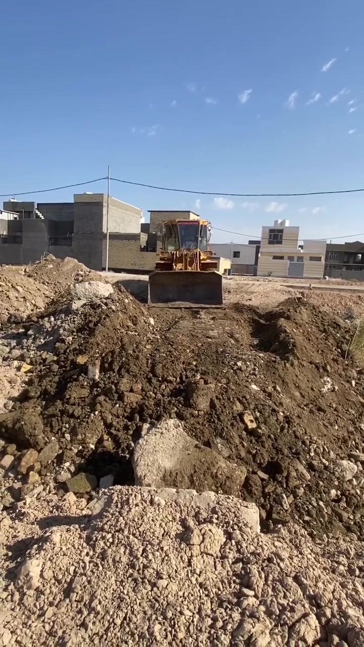 السلام عليكم ورحمة الله وبركاتة 
من رخصة الادمن المحترم 
قطعة للبيع ٢٠٠ م واجهية ١١.١١ في ١٨ 
كافة الخدمات قريبة جدا ع شارع بغداد 
مقابيل حسينية السيد كمال الحيدري 
قرب مدينة سيد الاوصياء 
الاتصال ع الرقم ***********
