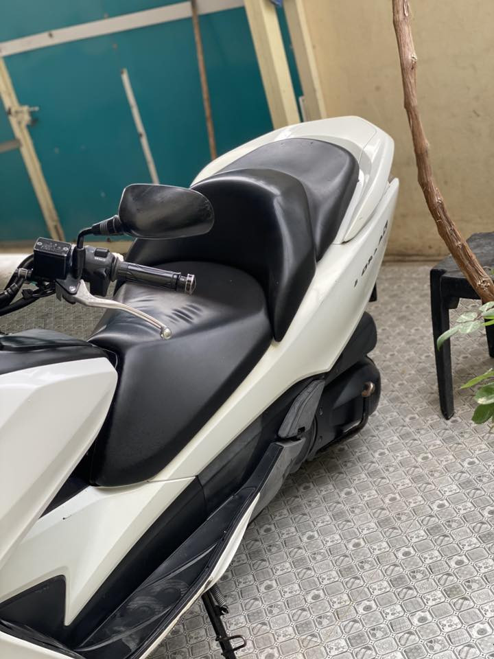 ‏السلام عليكم دراجة فورزا صفر ١٢
مكفوله من كل عيب جديده بمعنى الكلمة على وضع الشركه 

سعر ١٣٥٠ وبيها مجال 

العنوان ديالى بعقوبة 

***********
