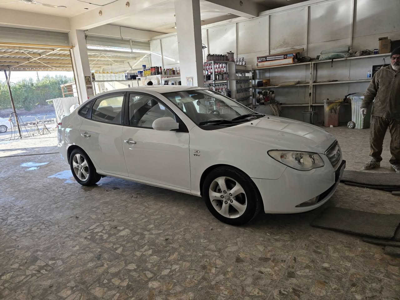 السلام عليكم افانتي ٢٠٠٧ رقم بغداد فول مواصفات عدا الفتحه صبغ جاملغ امامي وحافه البنيد بدون تبديل محرك ما مفتوح بلادي ١٦٠٠

مكان السيارة بابل جبلة 
***********
***********
