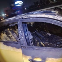عندي سيارتي بارحه حتركت شوفر ابيكا ٢٠٠٩ لون صفره عنوان بغداد قرب مرور ...