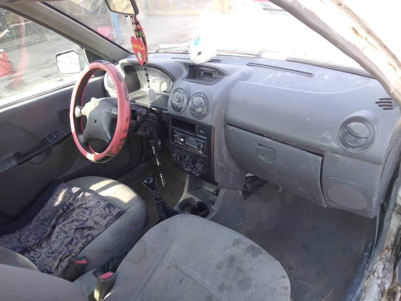 السلام عليكم سايبه البيع 2014 سياره جاهزه مكينه وكير جدد حداديه جديده شواسي جدد تخم تاير جديد السعر 20 وبيهه مجال مكان دوانيه قضاء الشاميه الستفسار ***********
