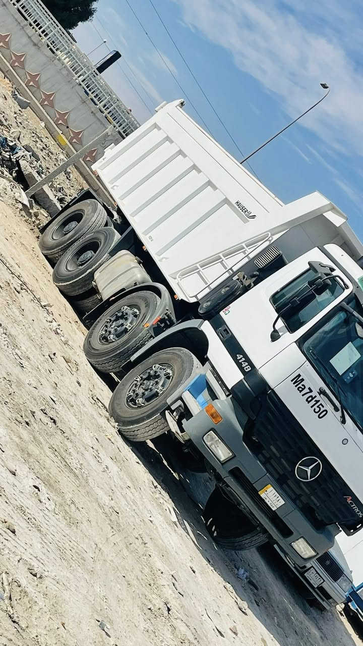 سلام عليكم  اكتروز موديل 2003اصل شاصي وسنويه حجم 4148ذرعه البدي18متر شغل علي ربيع السعر سته وعشره بيه مجال قليل  للاستفسار ***********
