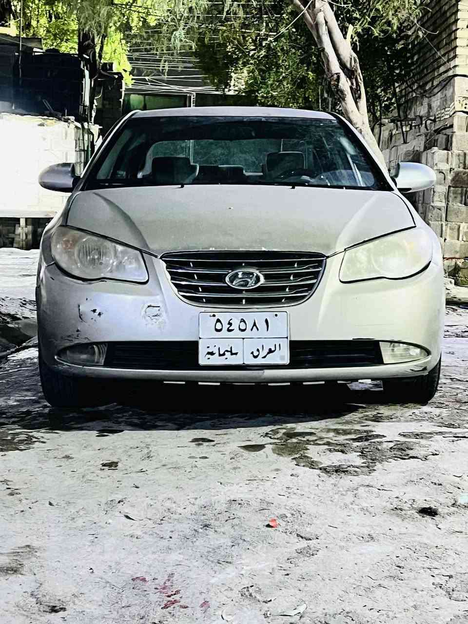 السلام عليكم الانترا 2007 وارد امريكي للبيع رقم اسليمانيه لون ذهبي بيهه ظربه بل التكمه مال السايق السعر 75 وبيهه مجال وهاذه رقمي ***********
